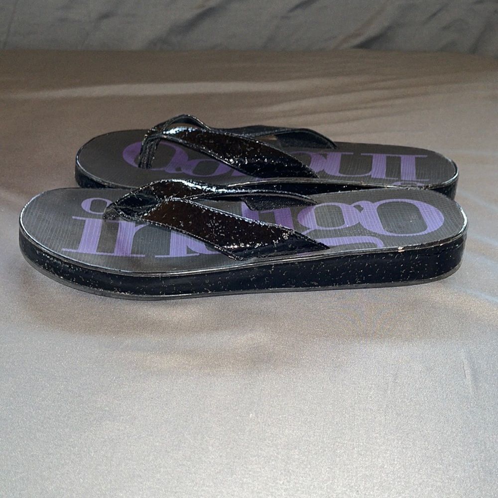 ‎Indigo Black Flip Flop Sandals